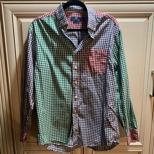 Vineyard vine MEDIUM (tucker shirt)
